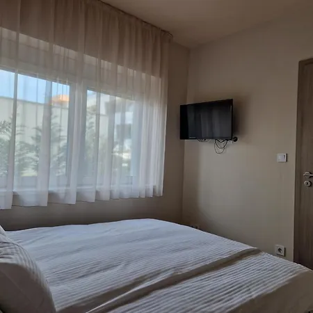 Hajnal Apartman