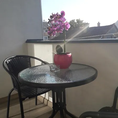 Hajnal Apartman * Szeged