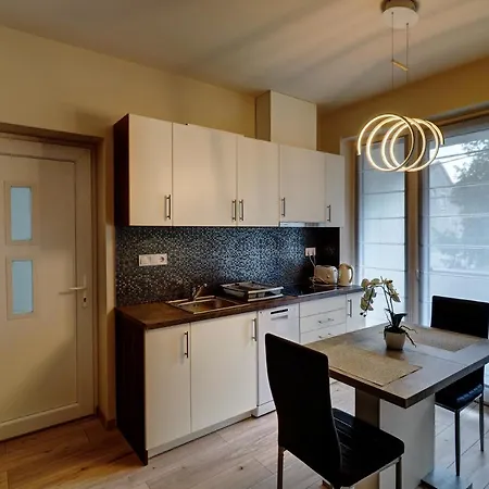 Hajnal Apartman *